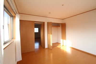 【寝室】 | セレサ | 使い勝手のいい寝室です