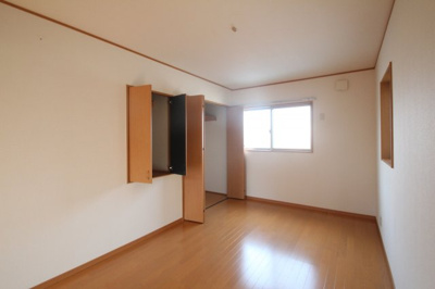 【子供部屋】 | セレサ | ２F北側の洋室です