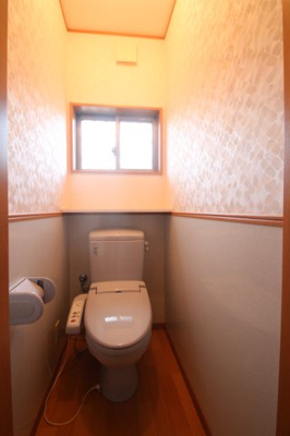 【トイレ】 | セレサ | 温水洗浄便座です