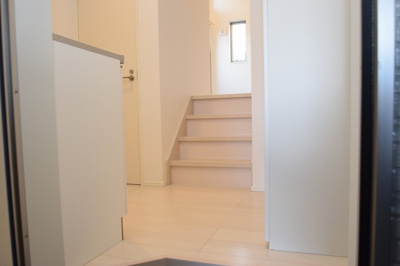 【玄関】 | グレイスステーションサイド野並