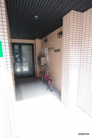プランドールSakae  仲介手数料無料のエントランス