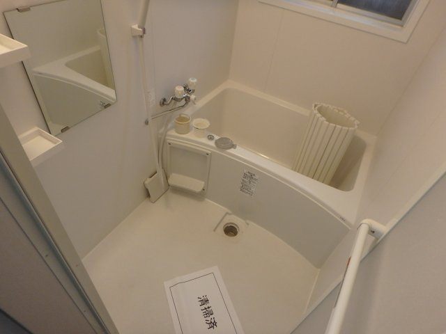 友井2丁目貸家の浴室
