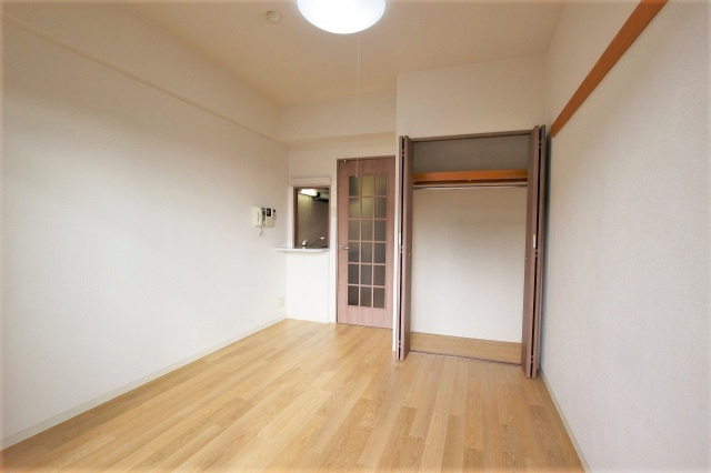 サンアーク深江橋の居間・リビング