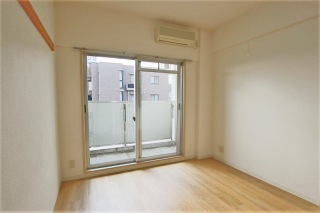 サンアーク深江橋の居間・リビング