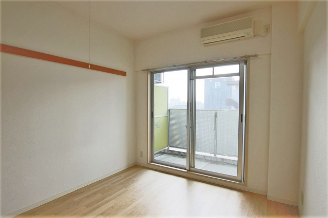 サンアーク深江橋の居間・リビング