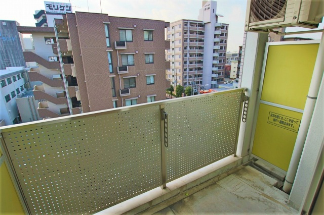 サンアーク深江橋のバルコニー