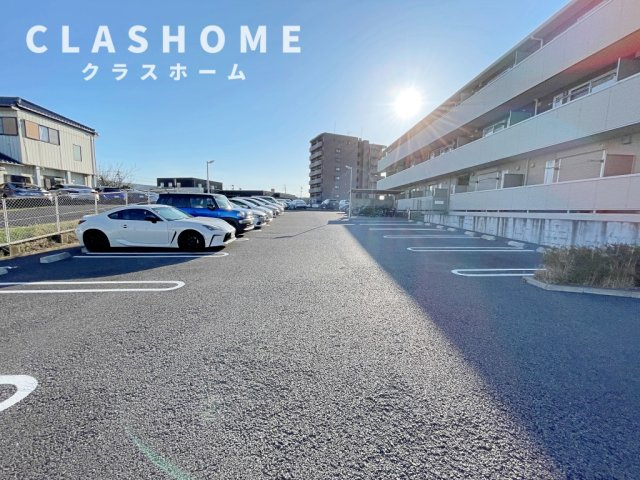 スクエア新富　　刈谷市の賃貸ならクラスホーム刈谷店の駐車場