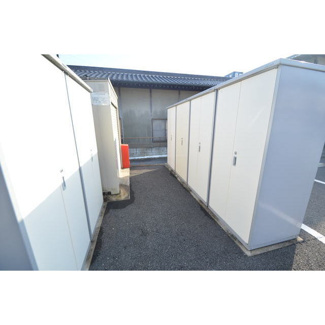 【設備】 | グランベルコート | 外物置