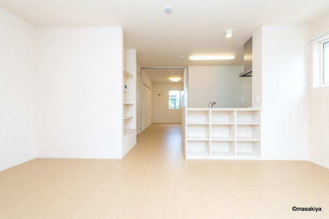 ペルソワール高田の居間・リビング