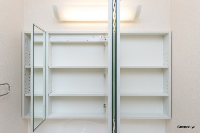 ペルソワール高田の洗面所