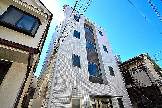 ラ・サンテ王子公園の外観