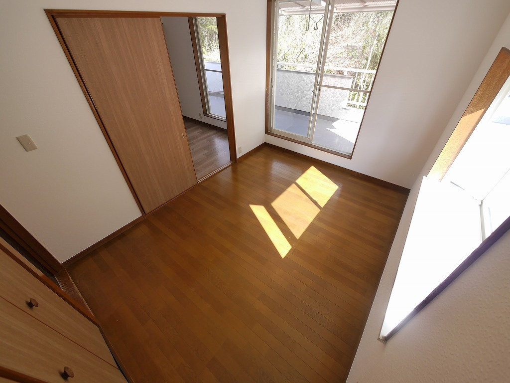長尾台1丁目貸家の寝室
