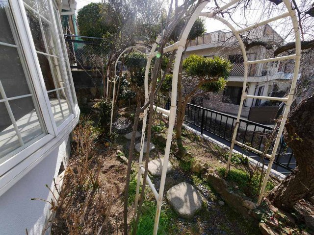 長尾台1丁目貸家の庭