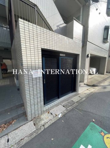 フェースタワー2のエントランス