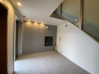 【その他共用部分】 | マーレ【SHM】 | 共用部はホテルライク仕様です♪玄関出ても雨に濡れません！！