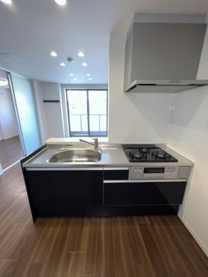 【キッチン】 | マーレ【SHM】 | 3口/グリル付きシステムキッチンです☆