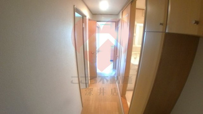 【玄関】 | クリスタルウイング輝