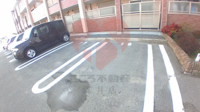 【駐車場】 | クリスタルウイング輝