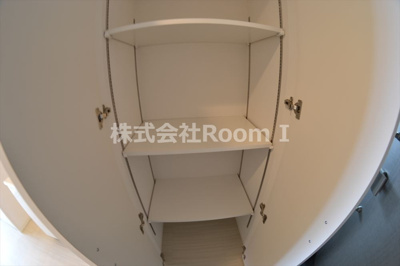 【収納】 | レオンコンフォート谷町六丁目 | 大きなスペースがあり、収納には困りません