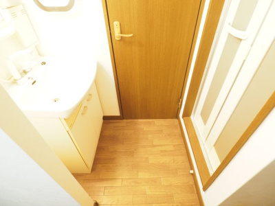 【洗面所】 | サニーテラス | 参考写真　同物件同間取りのお部屋の写真です