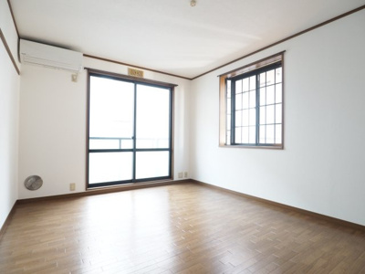 【居間・リビング】 | サニーテラス | 参考写真　同物件同間取りのお部屋の写真です