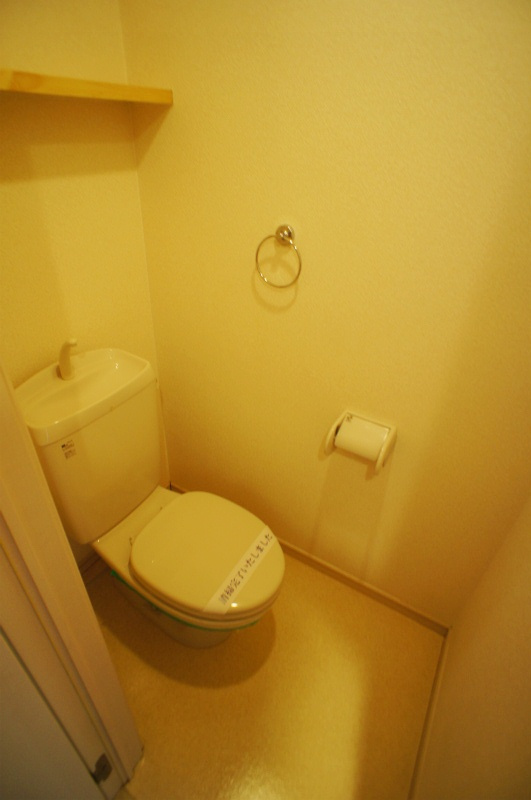 プライマリー久留米インター【キャッシュバック対象物件】のトイレ|ゆったりとした空間のトイレです