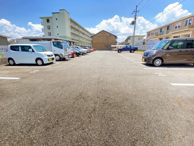 【駐車場】 | ガーデン・グレイス