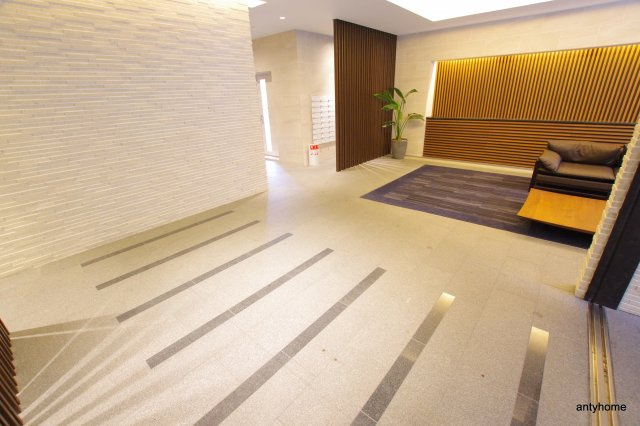 スプランディッド三国1　仲介手数料無料のロビー