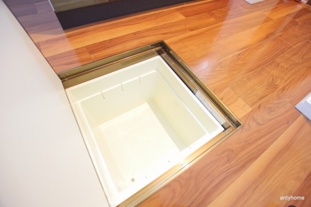 スプランディッド三国1　仲介手数料無料の収納