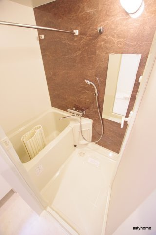 スプランディッド三国1　仲介手数料無料の浴室