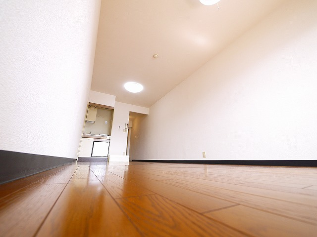 SSKビルの内装|洋室です