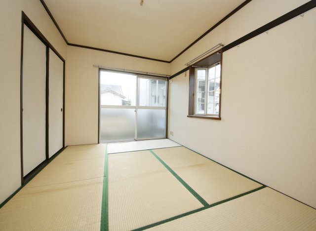 コーポ長尾の和室