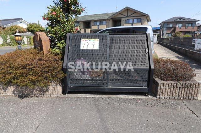 ヴィラージュ･ガーデン Ａ/Ｂのその他|敷地内ゴミステーション