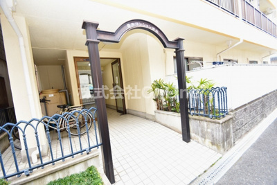 【エントランス】 | 藤井マンション岩田