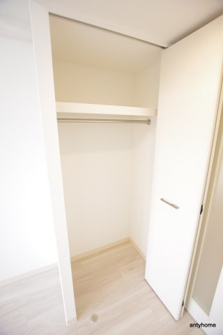 エステムコート新大阪14アイシー　仲介手数料無料の収納