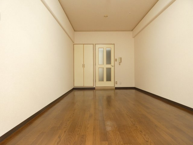 【寝室】 | パレスＳＫ