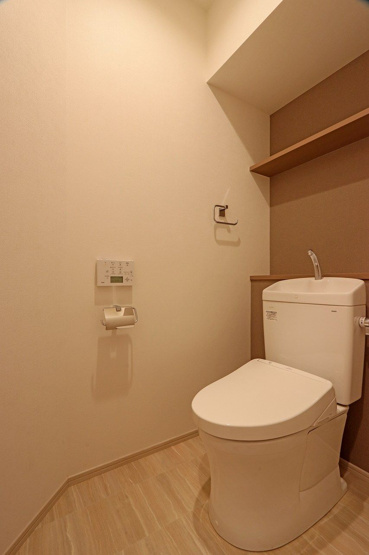 【トイレ】 | フォンターナガーデン博多駅前 | 落ち着いた色調のトイレです