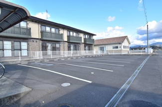 【駐車場】 |  セジュールななみ 