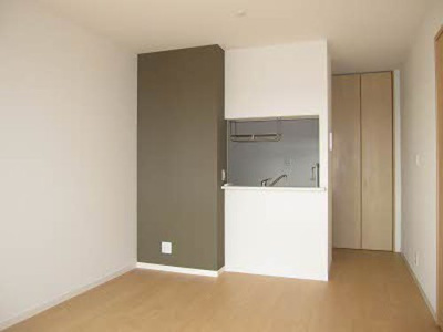 【居間・リビング】 | シャーメゾン坂本　２番館  | 同一間取り反転タイプの写真です。