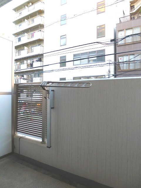 ラクラス新御徒町の設備|ラクラス新御徒町のバルコニーです