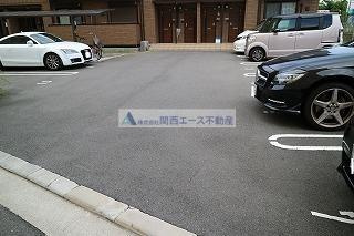 【駐車場】 | グランシャリオⅡ