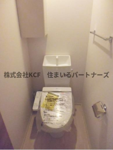 プリムローズのトイレ|落ち着いた色調のトイレです