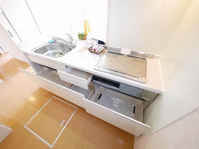 ディーグラフォート　Ⅱのキッチン|キッチンでお料理をお楽しみください