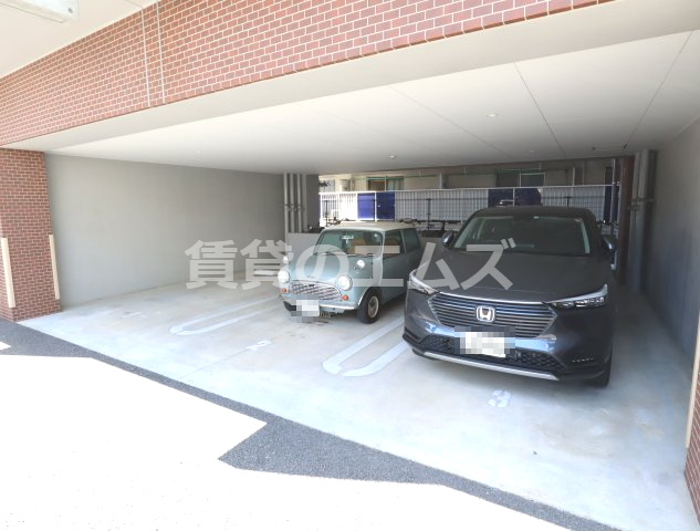 【駐車場】 | ＬＩＢＴＨ博多駅南 | ＬＩＢＴＨ博多駅南の駐車場