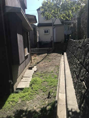 【 売主 】横浜市南区堀ノ内町2丁目　売地（古家付）の外観