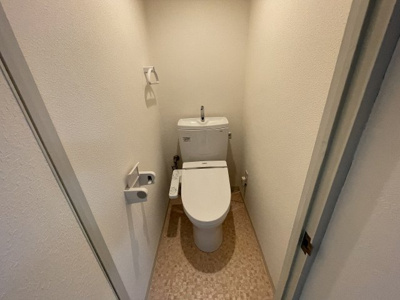 【トイレ】 | ロイヤルエスタ服部