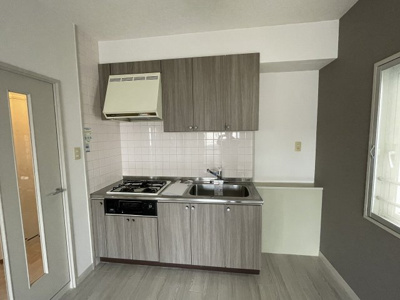 【キッチン】 | ロイヤルエスタ服部