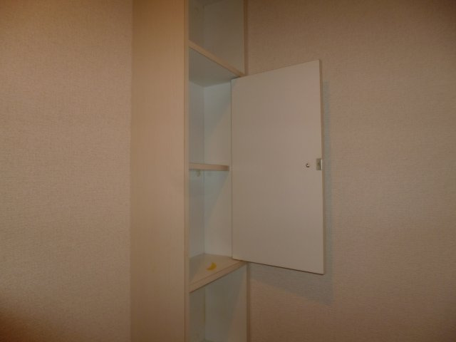 ヴィラージュ参番館のトイレ|トイレ棚