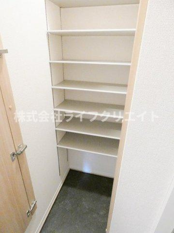 トリアテュラーのその他
