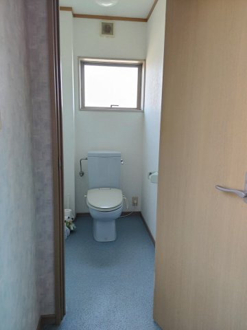 TSガレージ＆貸事務所のトイレ